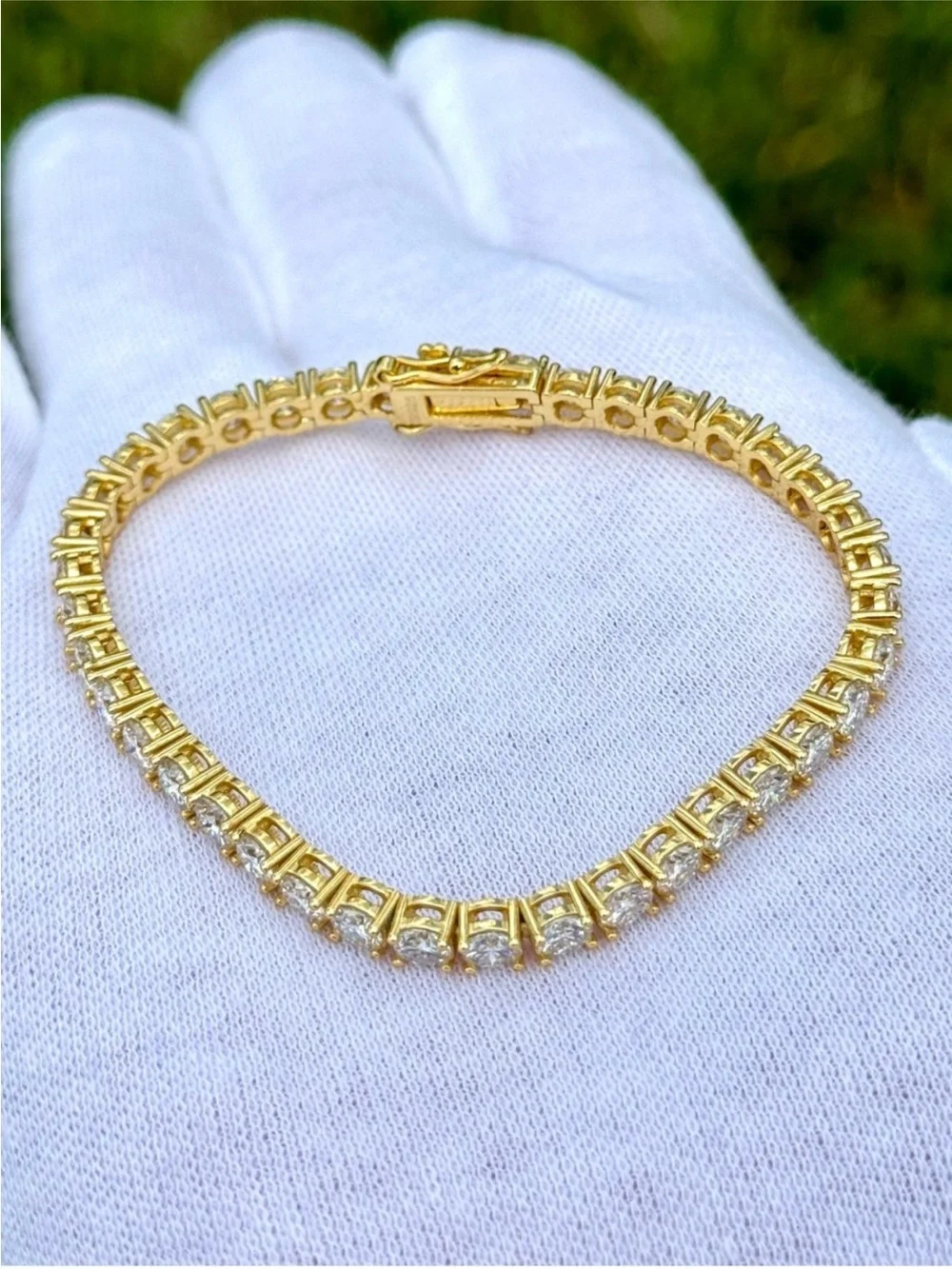 925 Sterling Silver metal 925